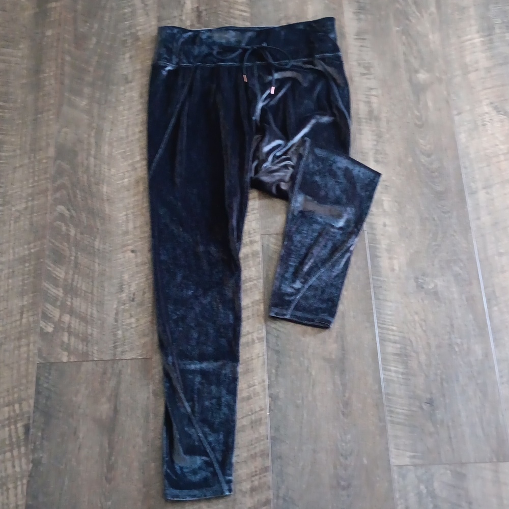 Calia by Carrie Underwood Velour Leggings